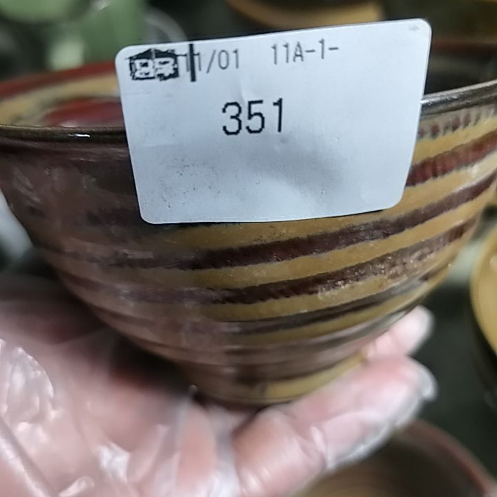 盘泡**丁瓷片陶瓷杯盘壶碗都有