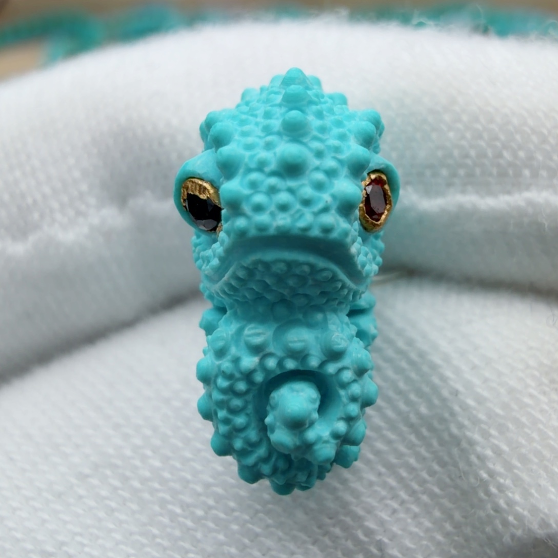 绿松石18K金镶嵌珠宝奇石