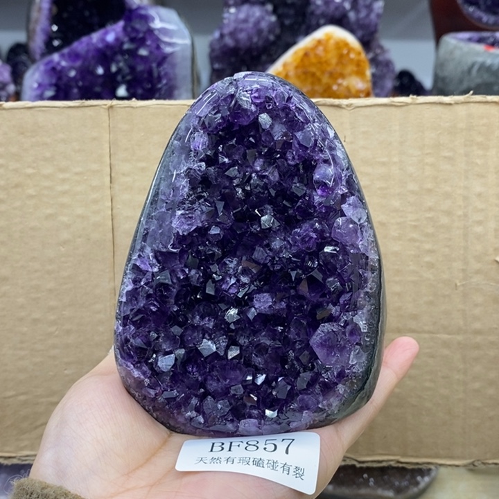 水晶未镶嵌大型摆件（非配饰）