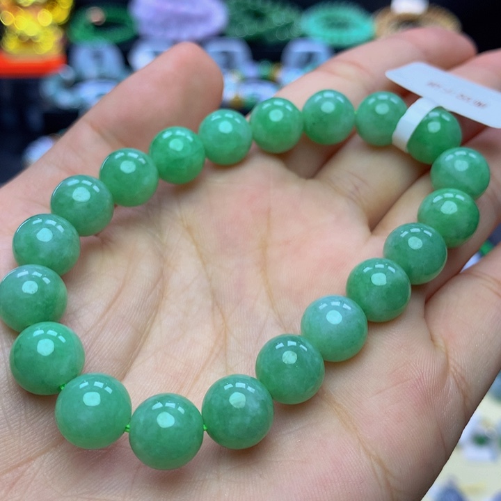 翡翠手链未镶嵌翡翠