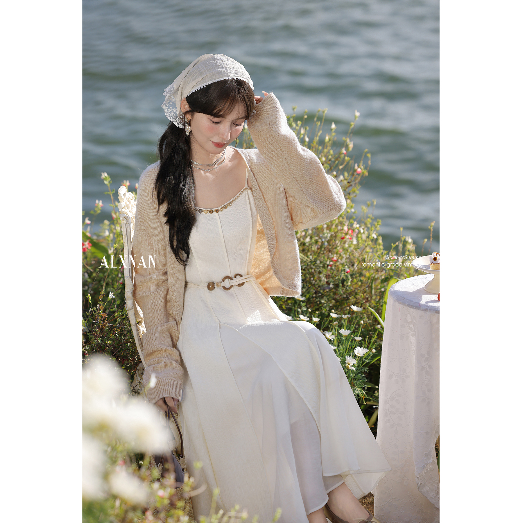 鹿向南「梦湖之境」气质连衣裙套装2025春季新款女装时尚开衫裙子