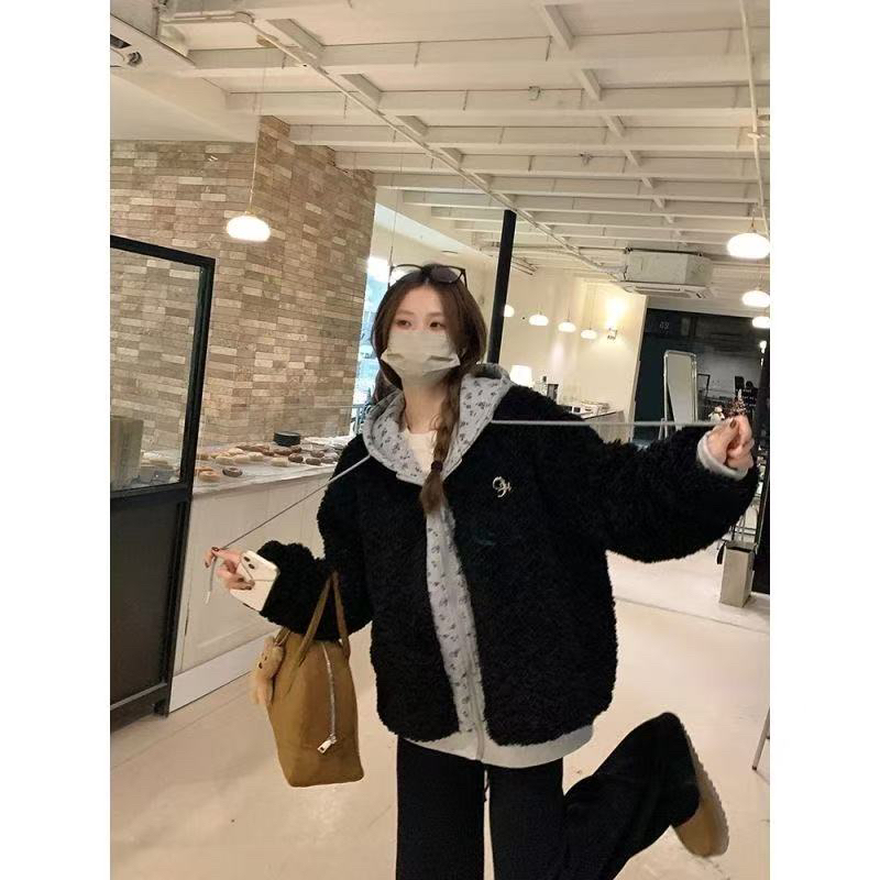 肉肉家 假两件连帽女冬季朋克长袖短外套时尚拼接宽松保暖99712