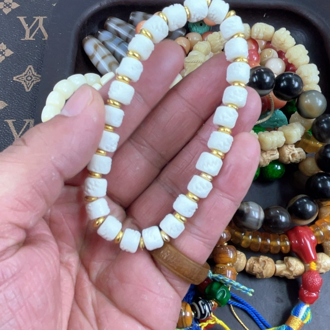 驼骨手串/手链编号245卡0.8
