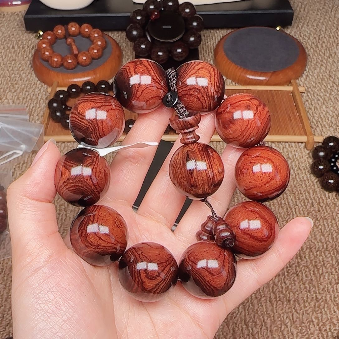 小****黄花梨/降香黄檀Q589