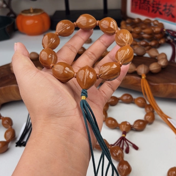 独***℃手串橄榄核20×28鲨鱼背