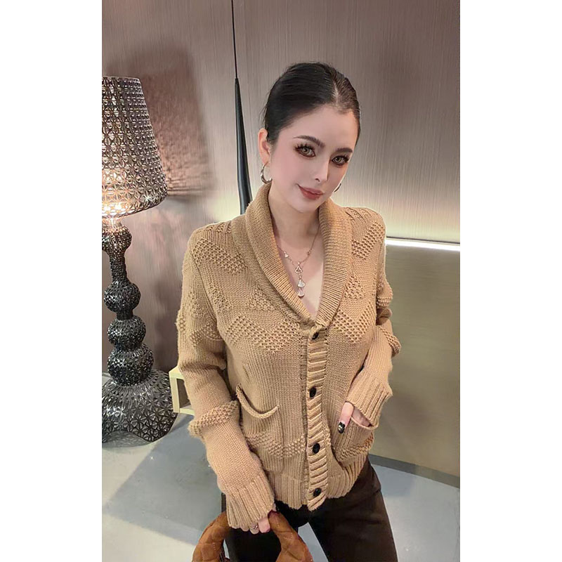 设计感V领针织长袖开衫上衣CS31444