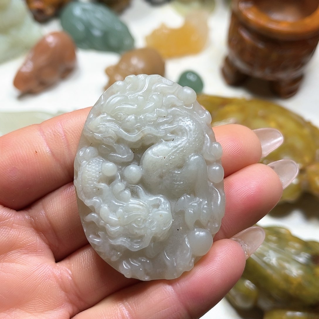 白玉菩提吊坠白玉菩提吊坠