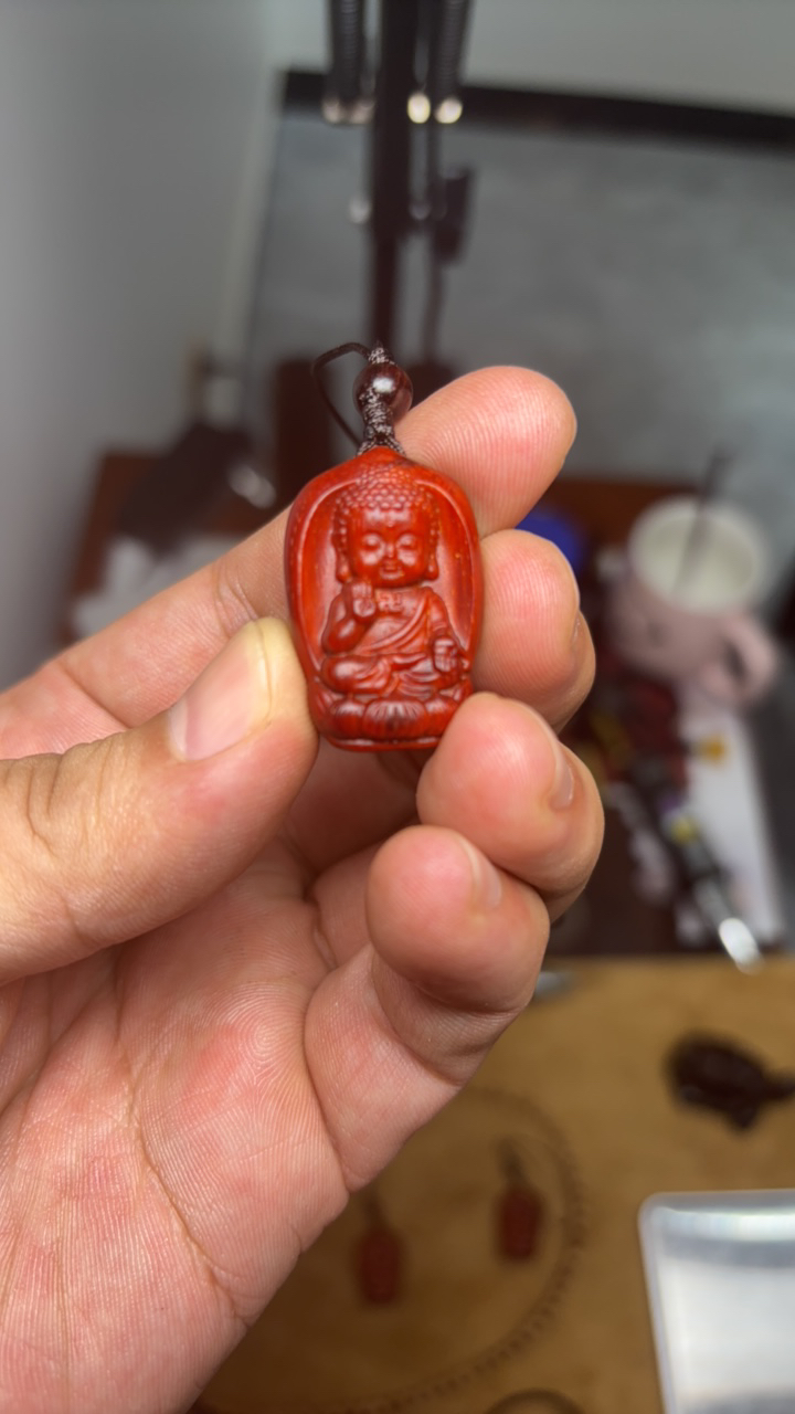 印度小叶紫檀，泥料宝宝佛吊坠