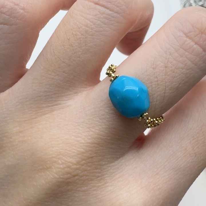 绿松石18K金镶嵌戒指