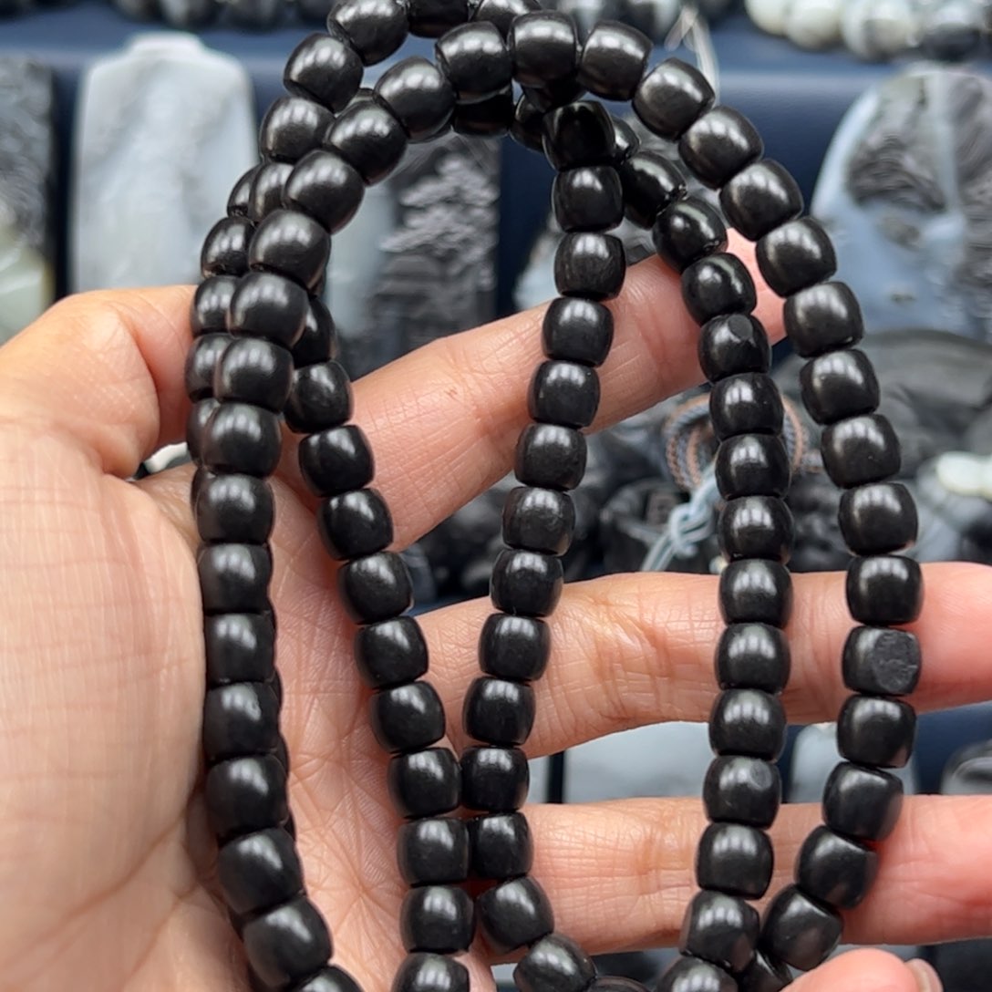 和田玉颈饰未镶嵌就*