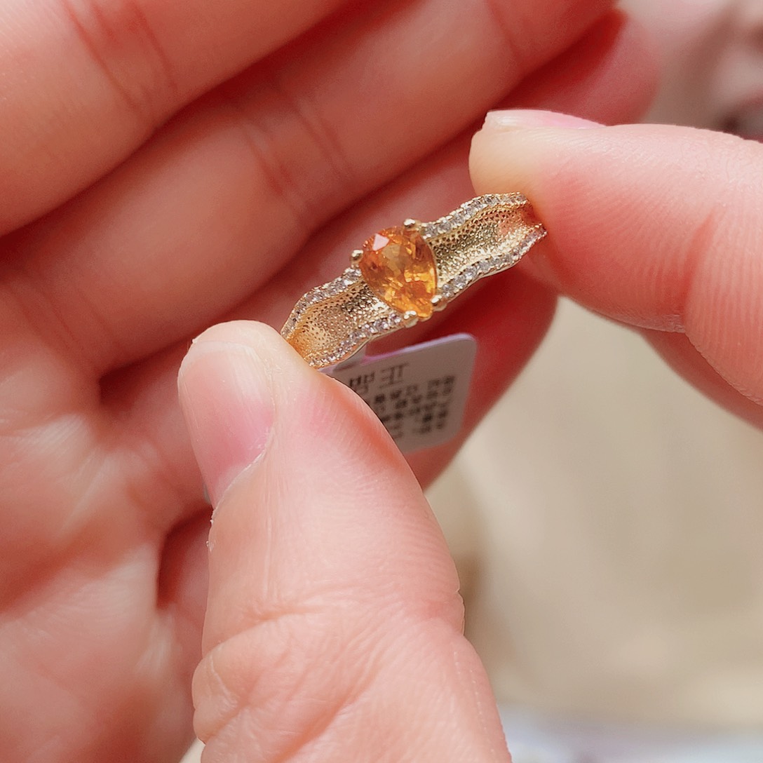 银S925镶嵌戒指石榴石（芬达石）