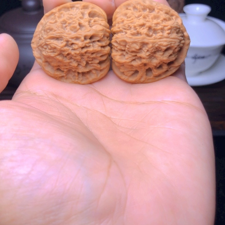 吊坠文玩核桃平**埜南疆石