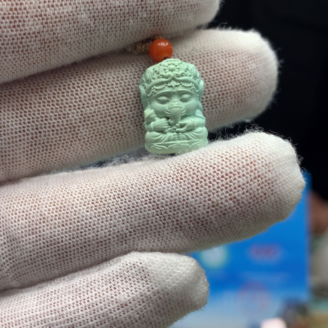 绿松石挂件未镶嵌