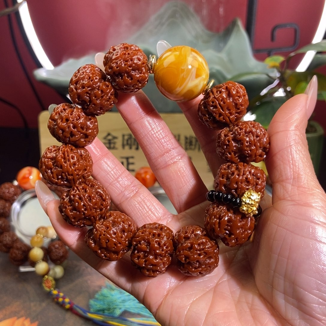 金刚菩提吊坠522。            