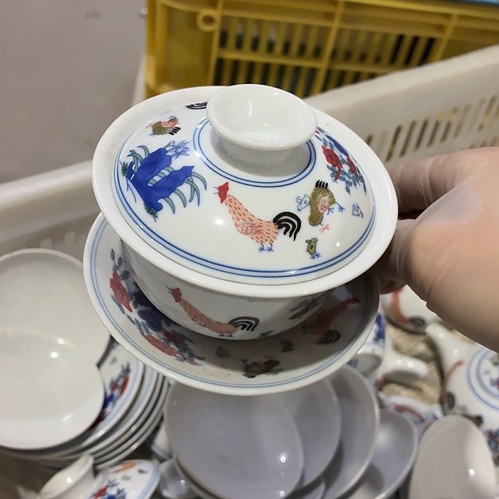 茶具微暇，介意勿拍