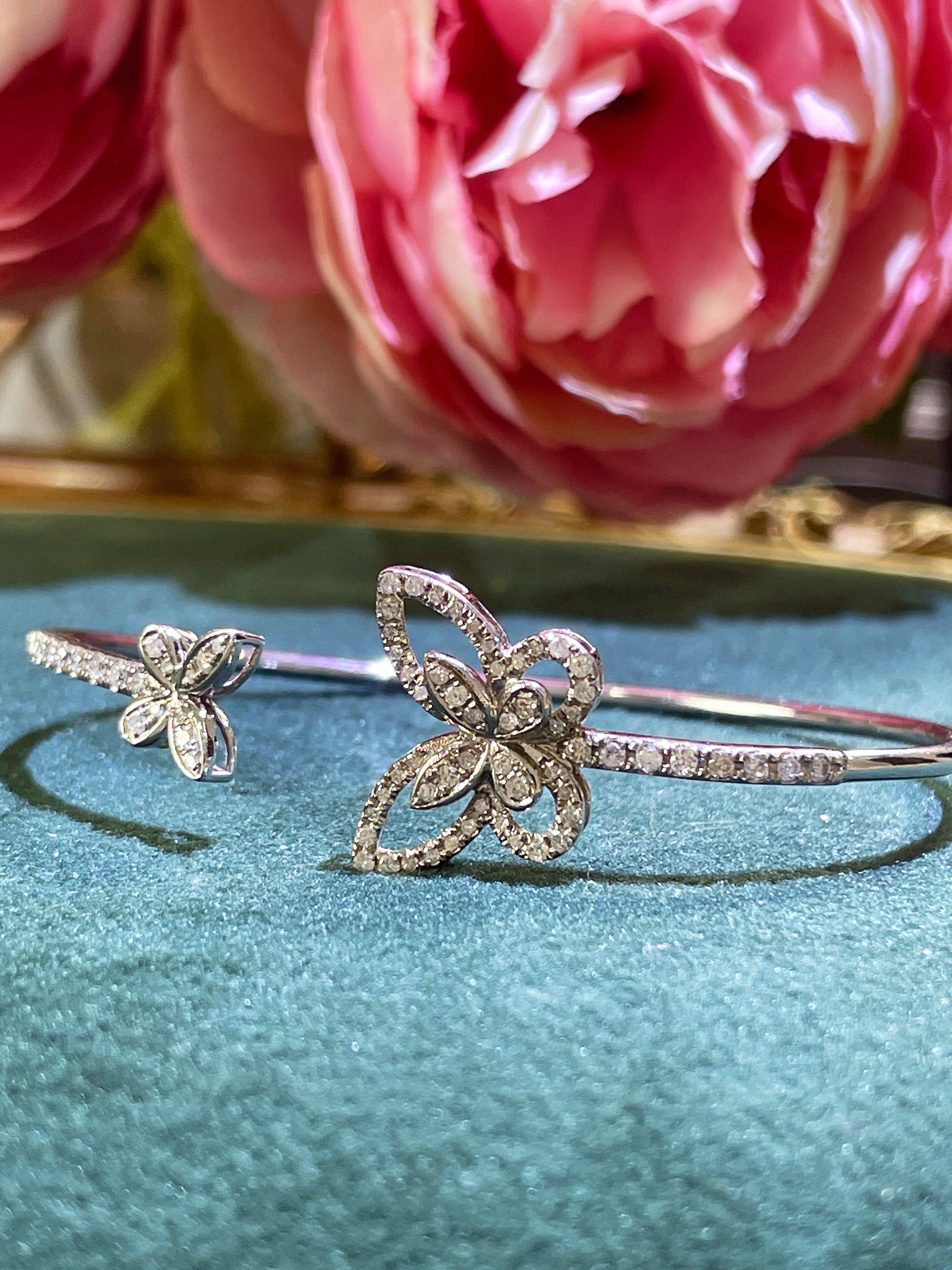 【VC珠宝】 18k  幻影蝴蝶手镯  zssl00137