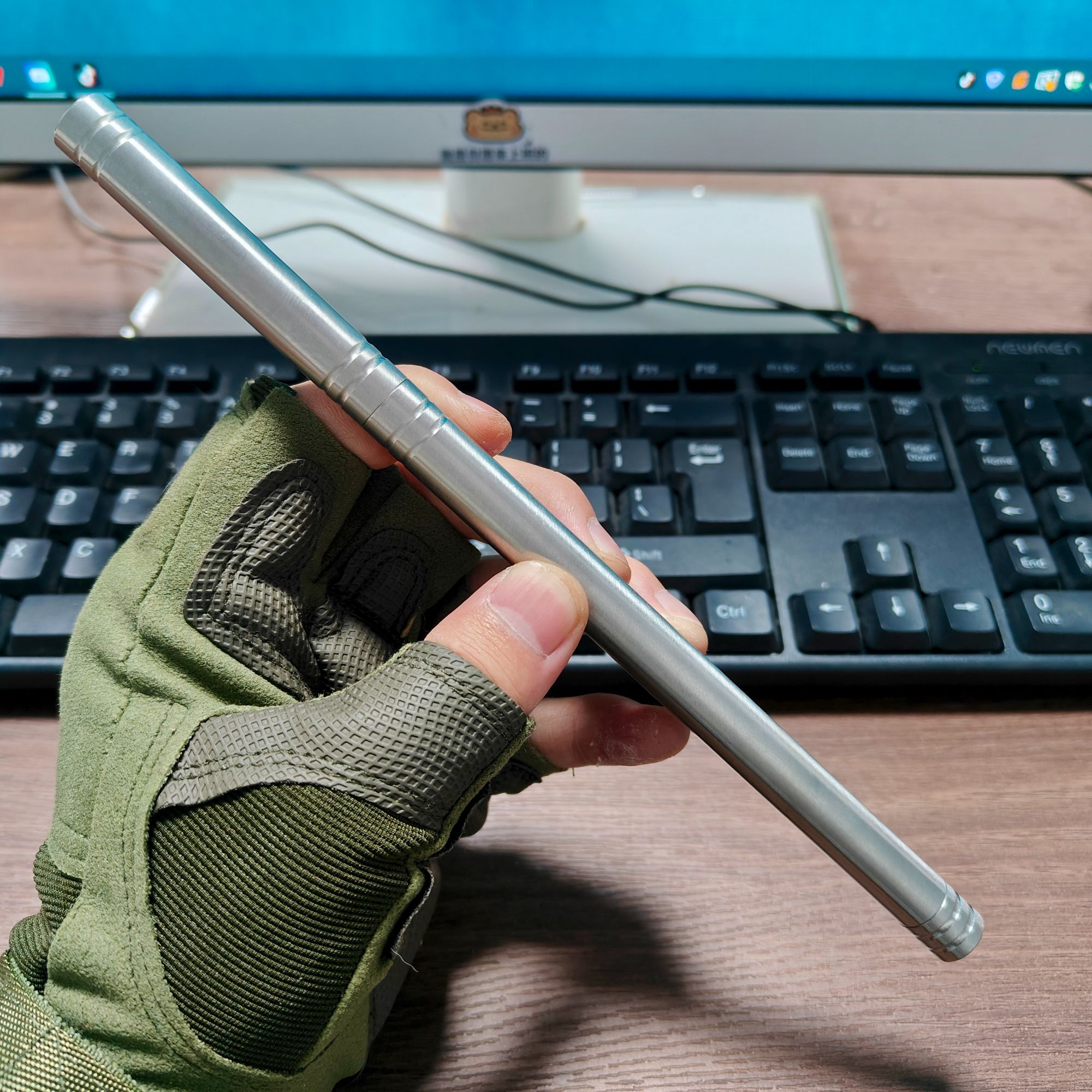 {处理}全钢材质水果刀高硬度家用瓜果削皮刀户外露营野营钓鱼小刀