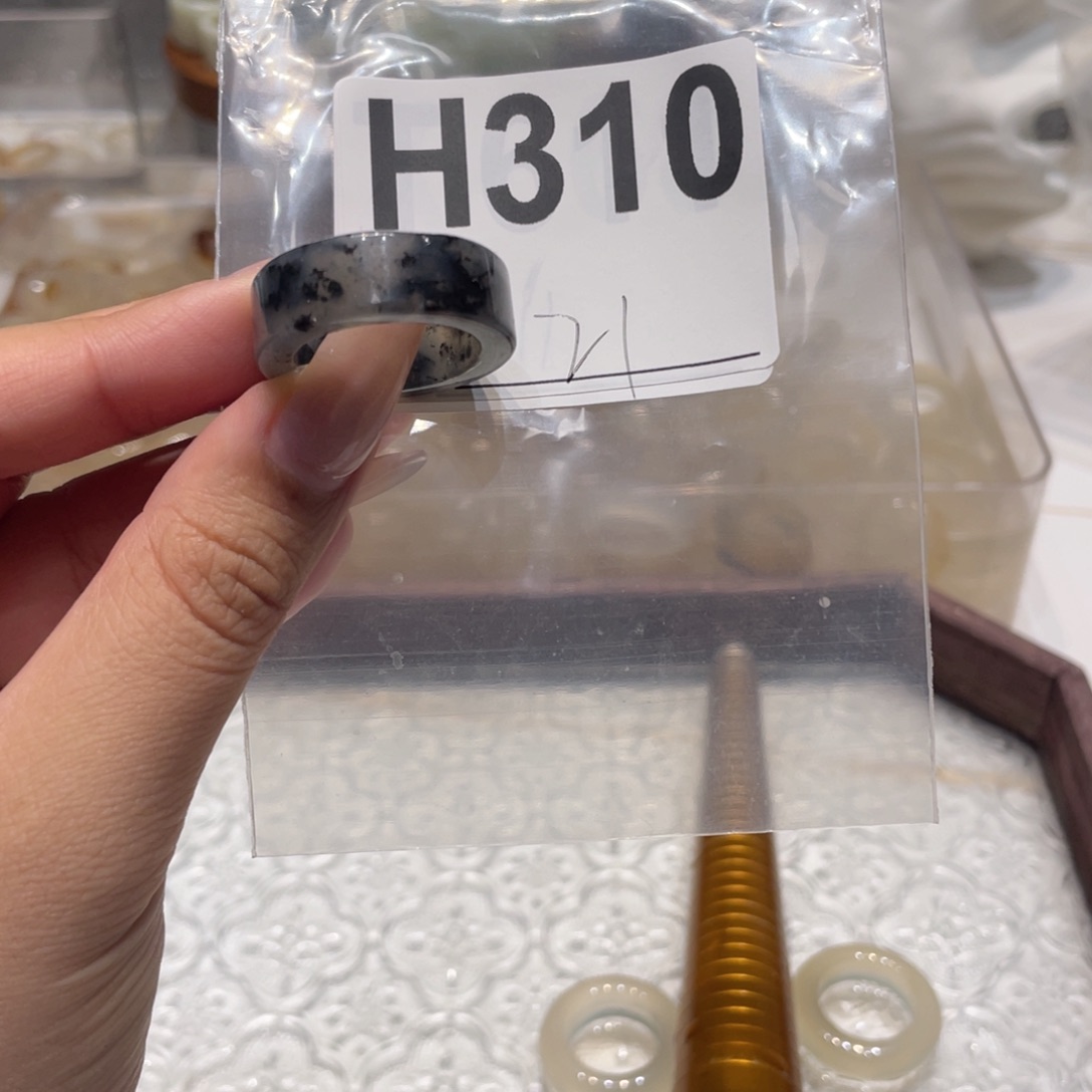 岫玉未镶嵌戒指310