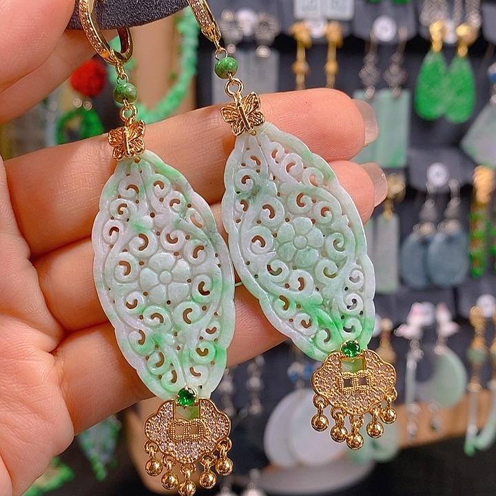 翡翠未镶嵌耳饰翡翠