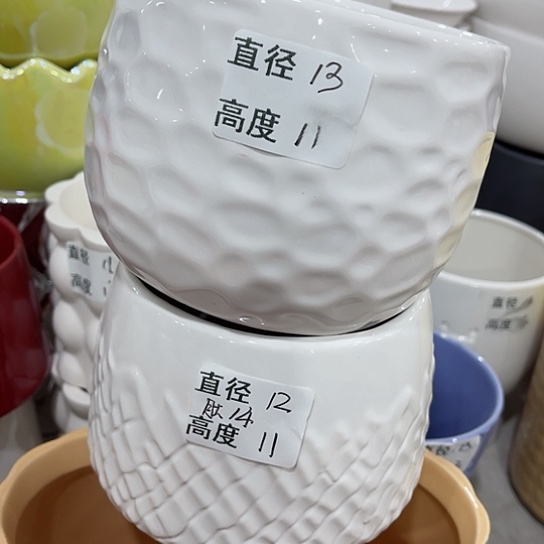 多肉绿植陶瓷花盆9.9包邮，有孔