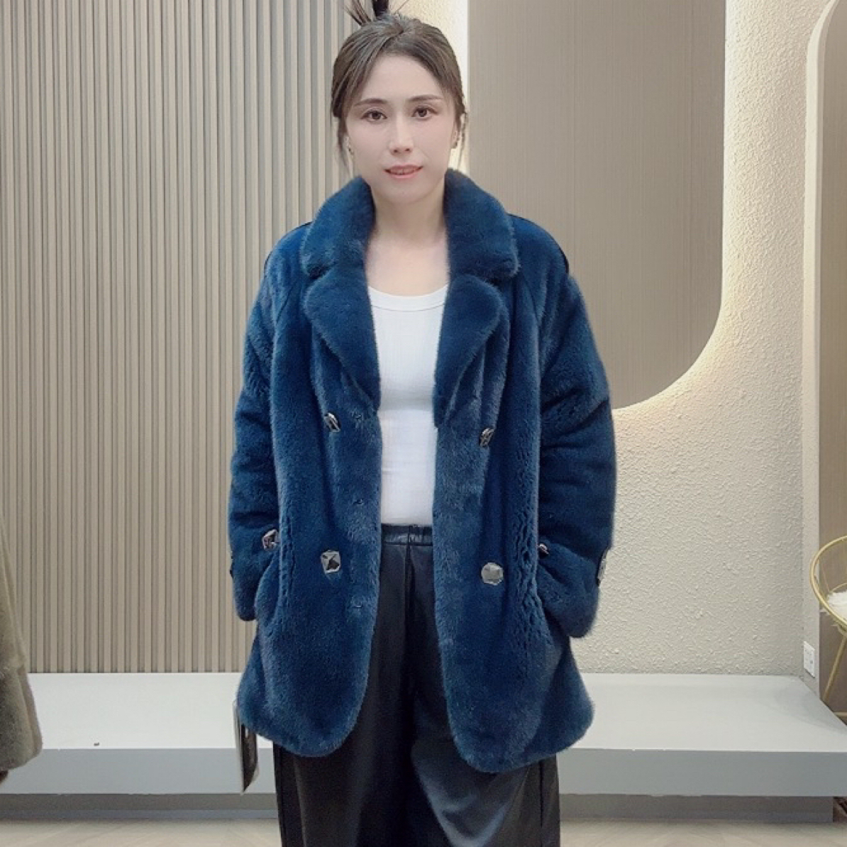 111款冬季新款水貂外套