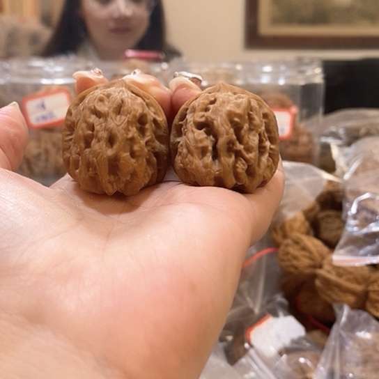 文玩核桃吊坠34平谷方块有修