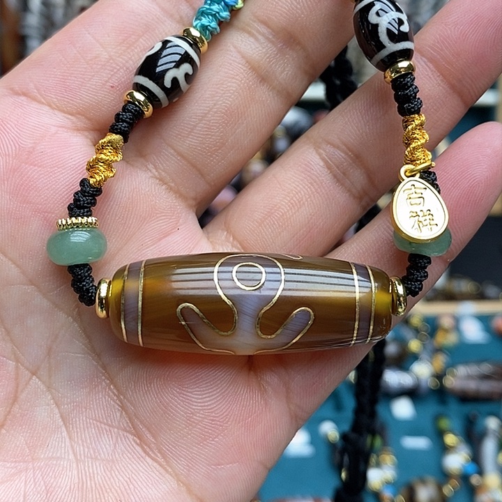 玛瑙/玉髓颈饰合金