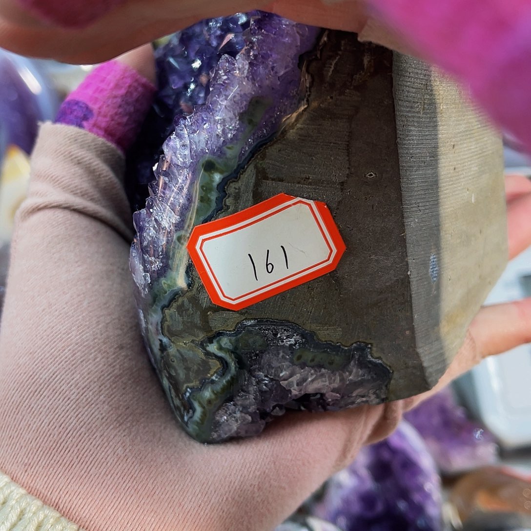 水晶随形摆件未镶嵌