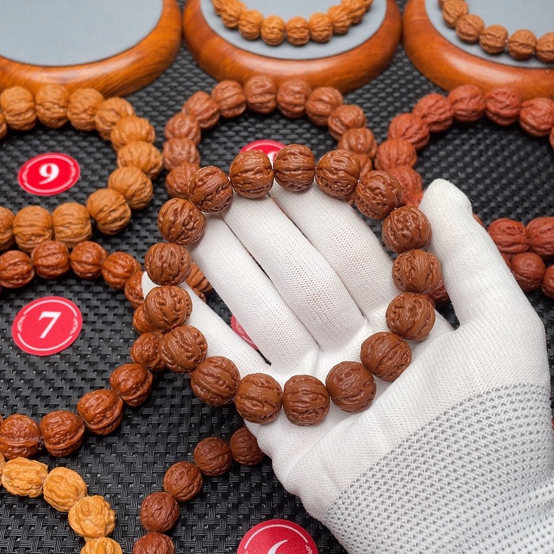 迷***惑文玩核桃手串西瓜王