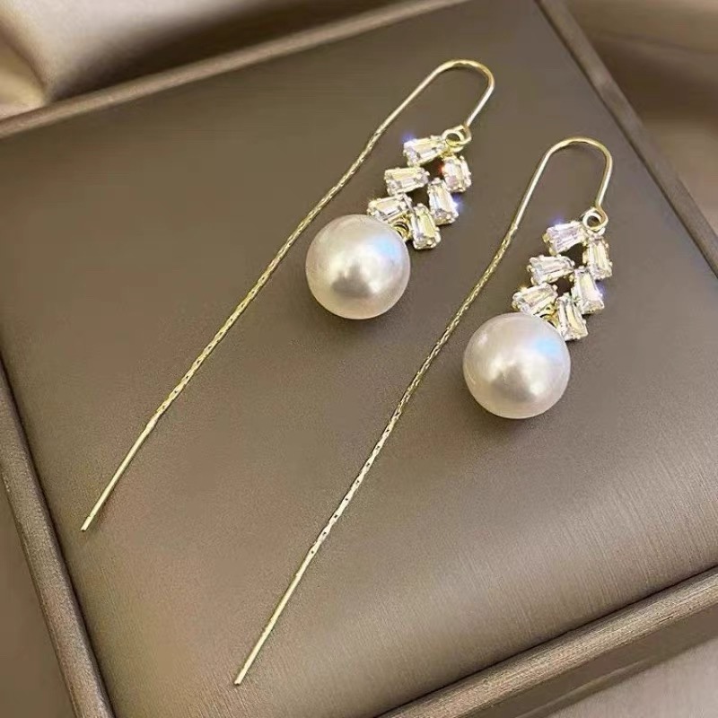 铜合金耳饰 【N44】2025爆款气质轻奢百搭简约精致网红设计师耳环