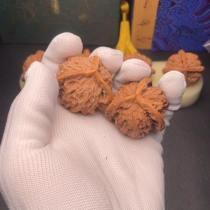 吊坠文玩核桃盘山