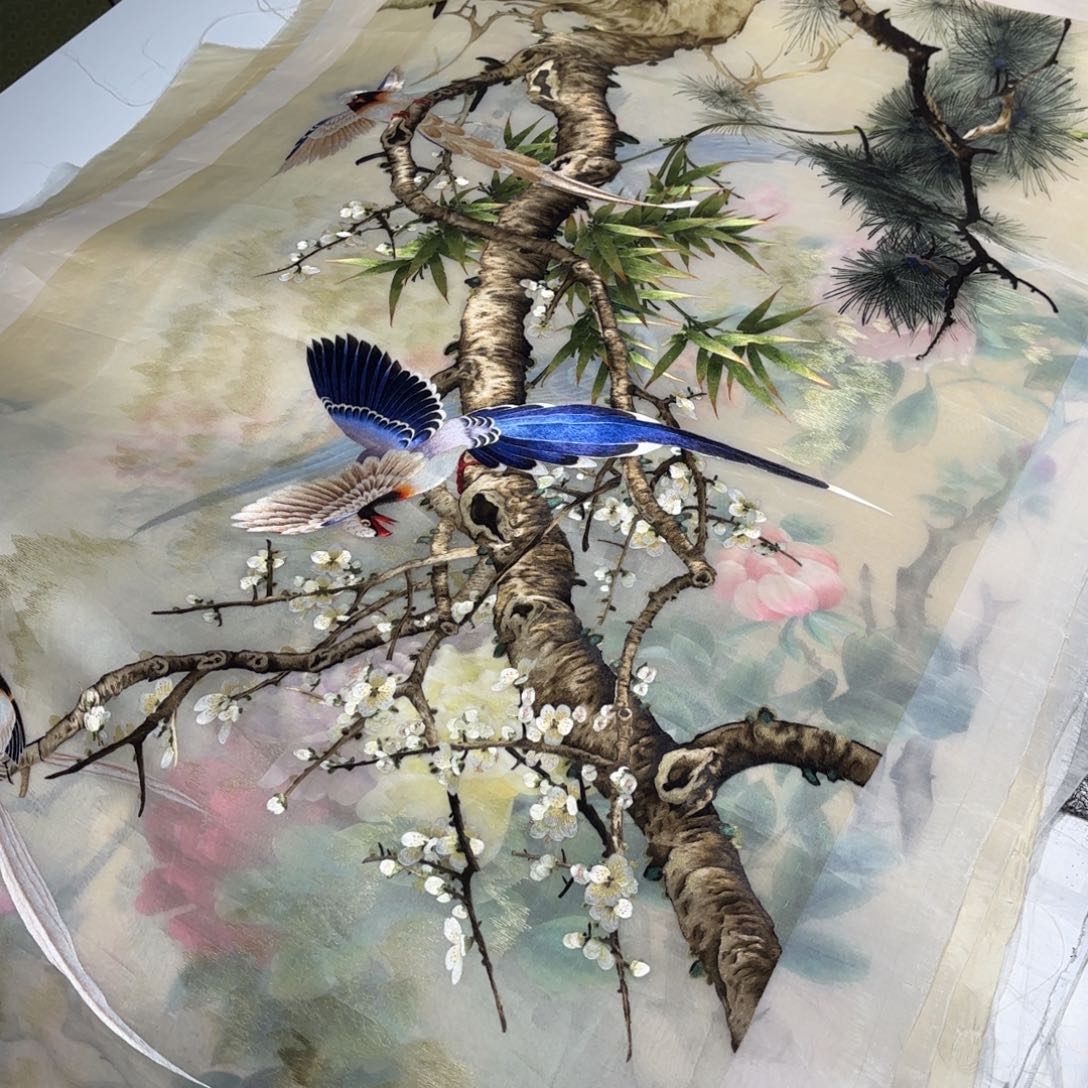 织绣纯手工制作工艺精湛精巧细腻