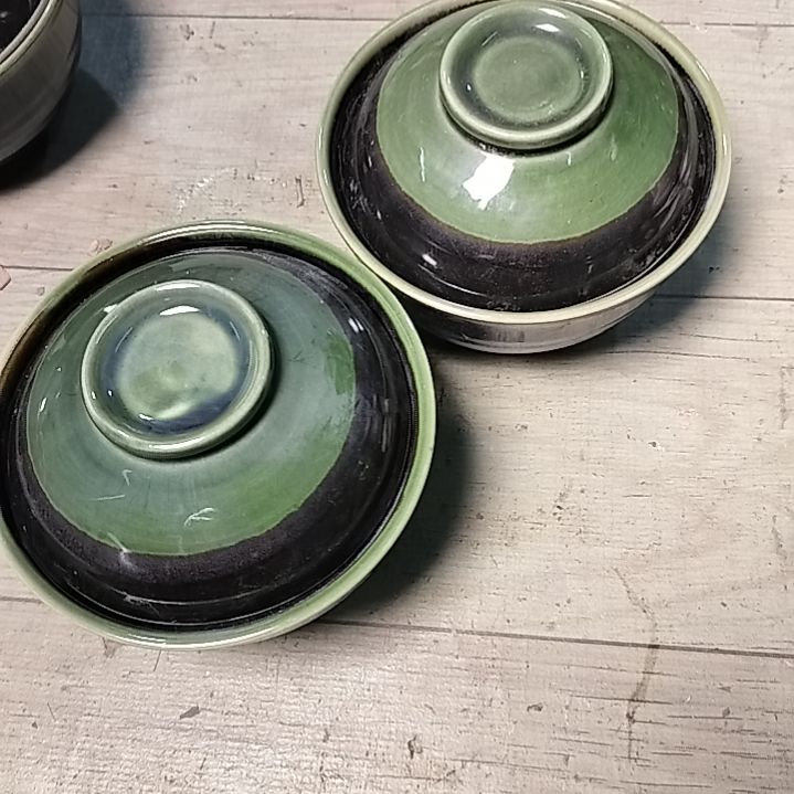 盘瓷片陶瓷杯盘壶碗都有