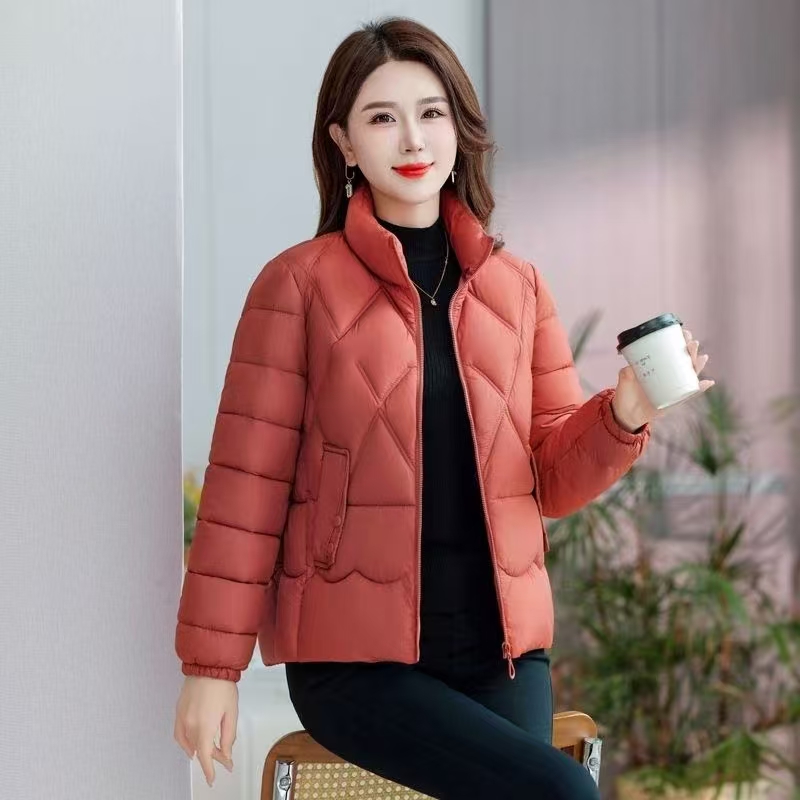新款时尚短款宽松棉服纯色简约百搭外套