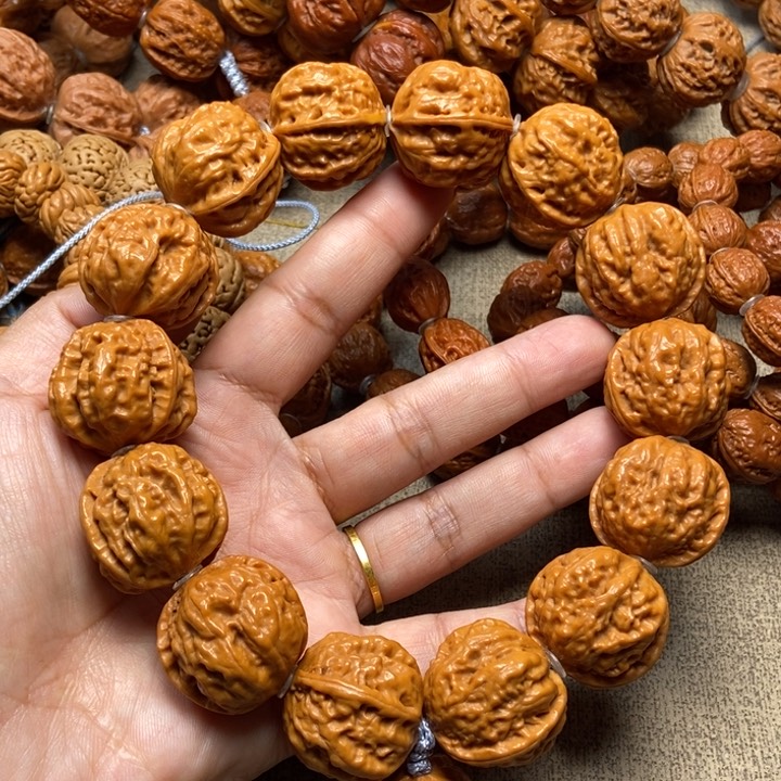 文玩核桃吊坠黄金金蟾