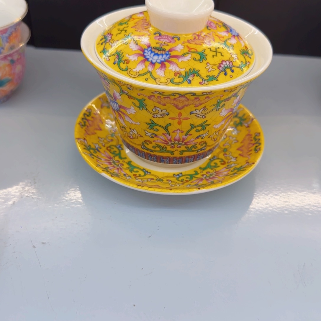 这些盖碗真好看！！！