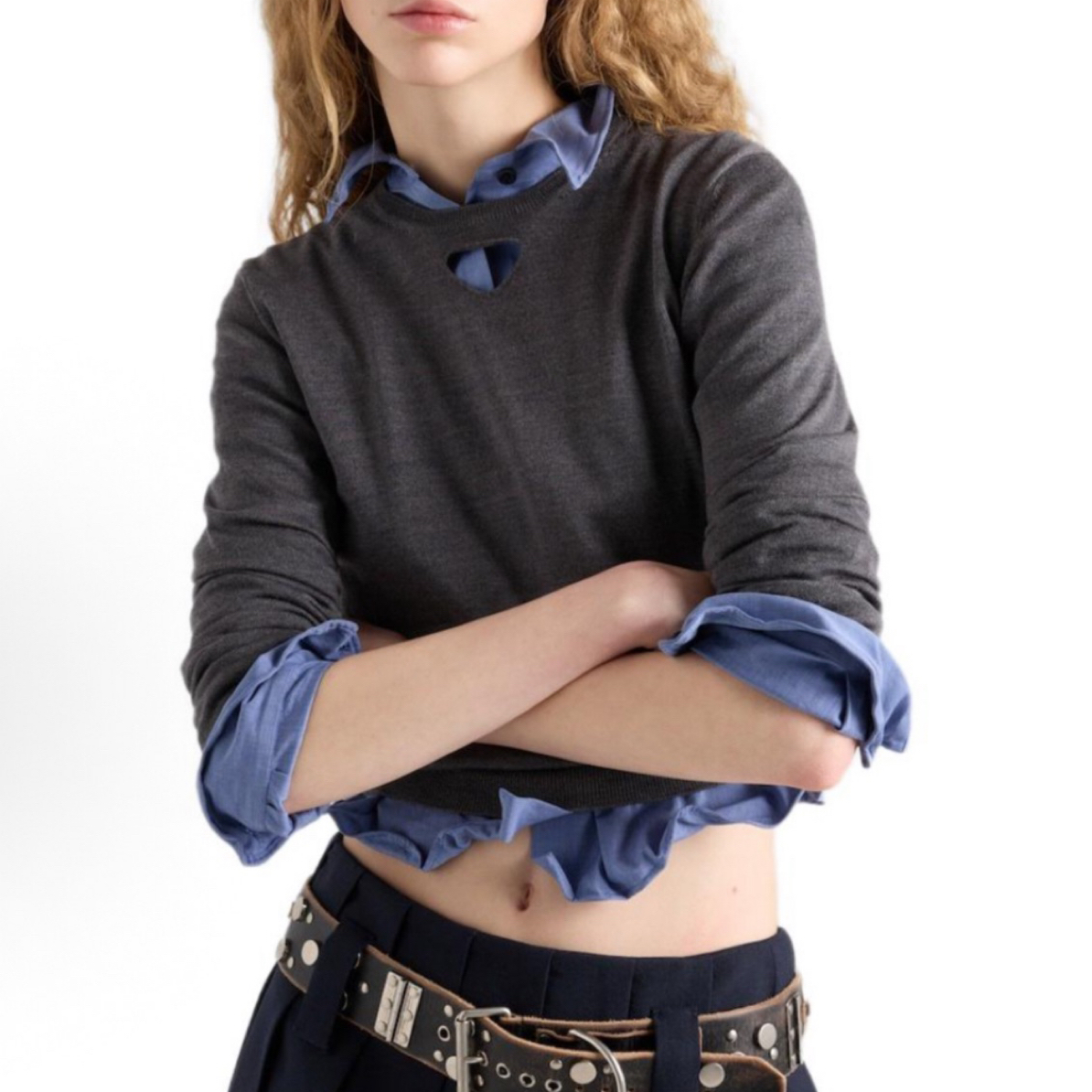 99新 Prada/普拉达 圆领长袖平纹针织纯色毛衣 40码 04575