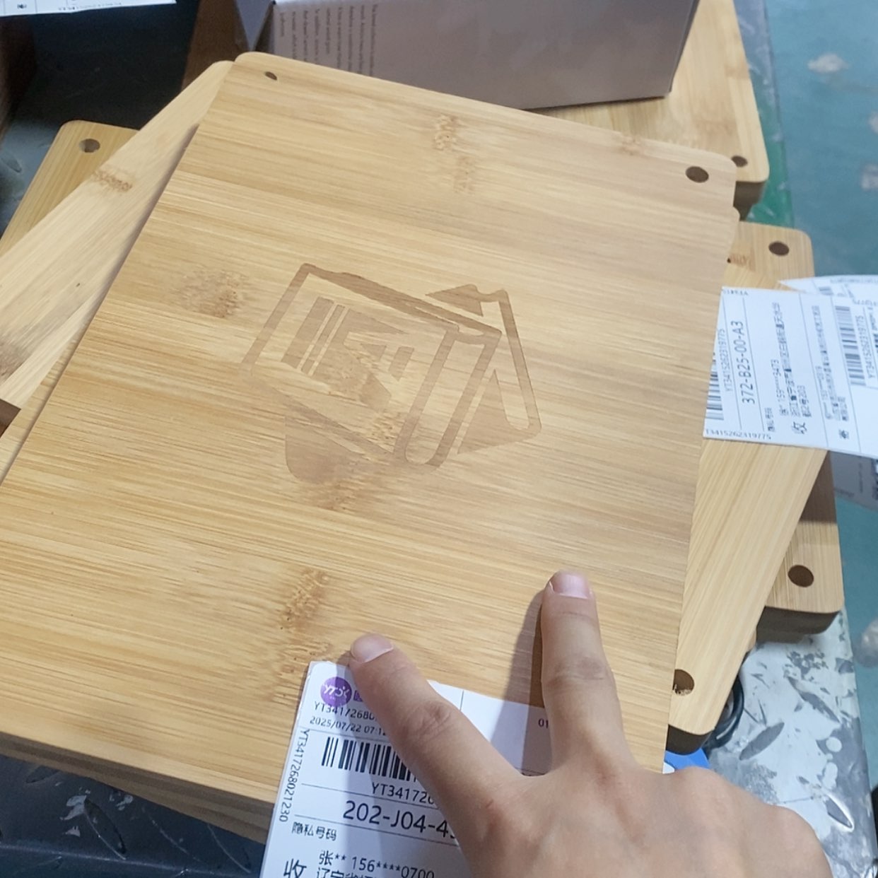 【闪购商品】翻盖塑料这是拍一发二编号074
