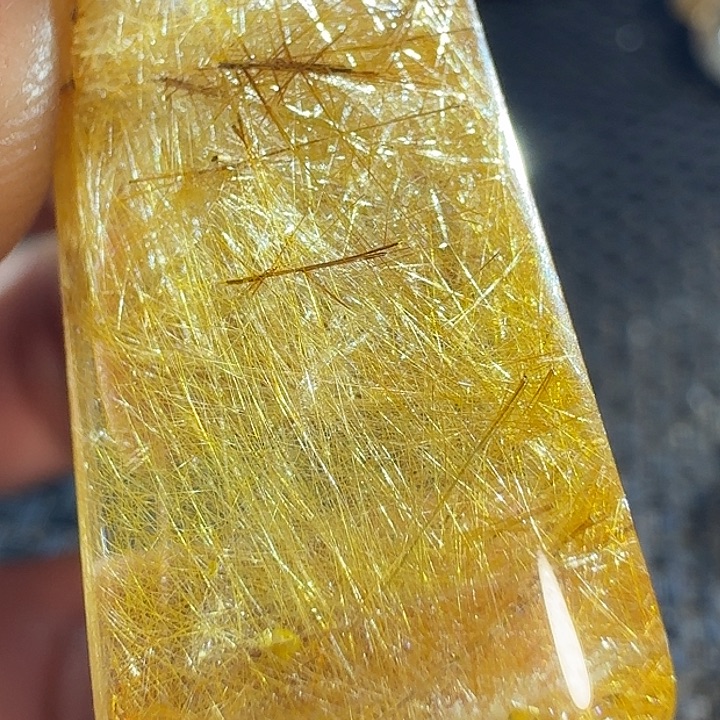 林***雾未镶嵌发晶颈饰你