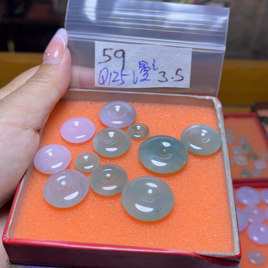 定制翡翠未镶嵌漫*不