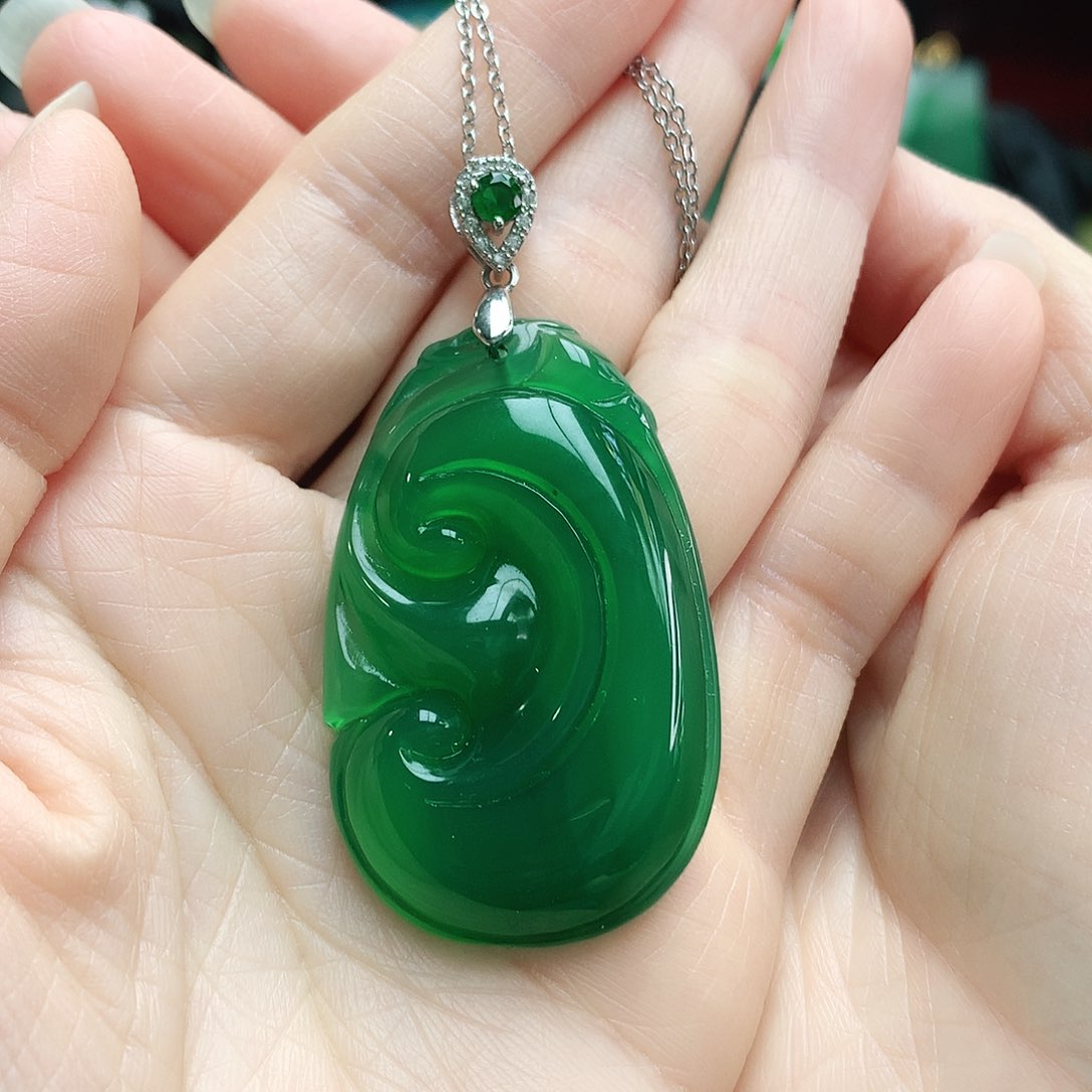 玛瑙/玉髓吊坠未镶嵌