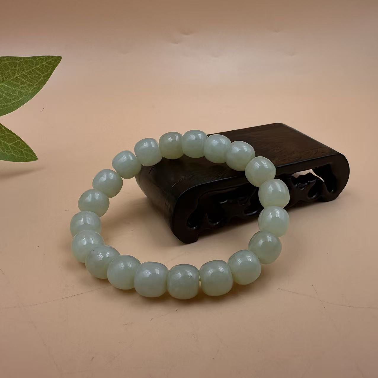 A457 和田玉手串  M1461054