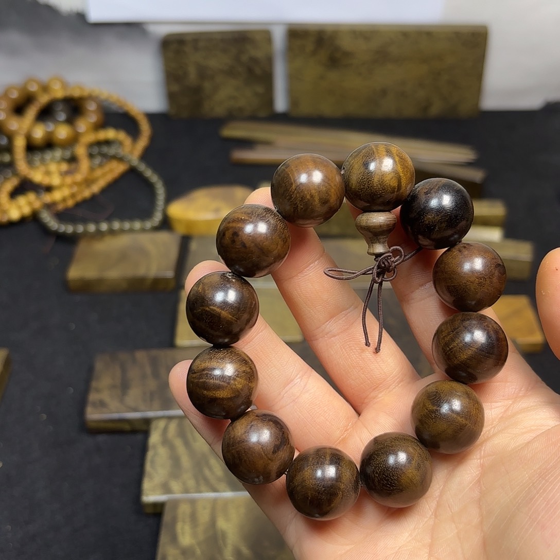 精***龙金丝楠一物一拍链接