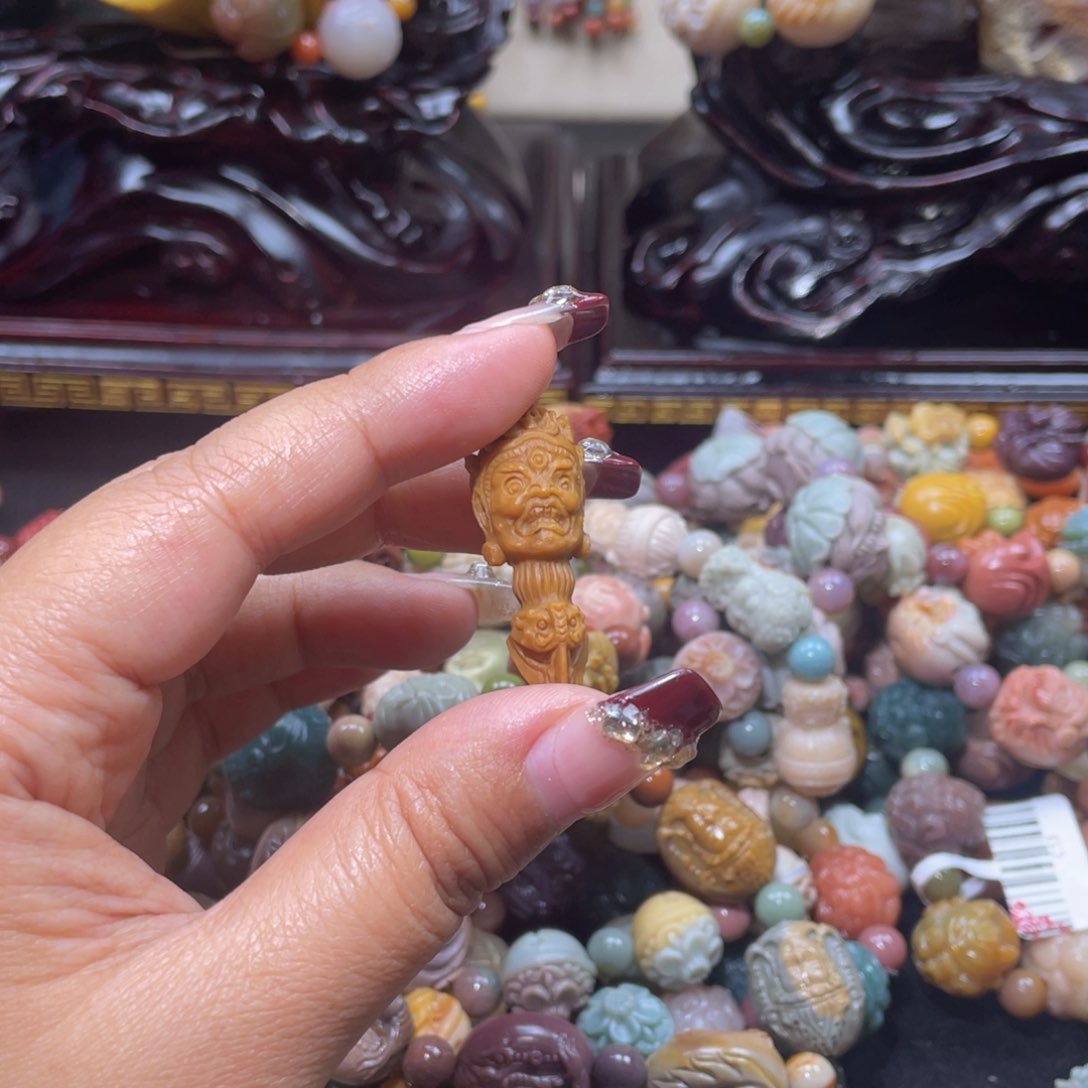 石英质玉手链未镶嵌