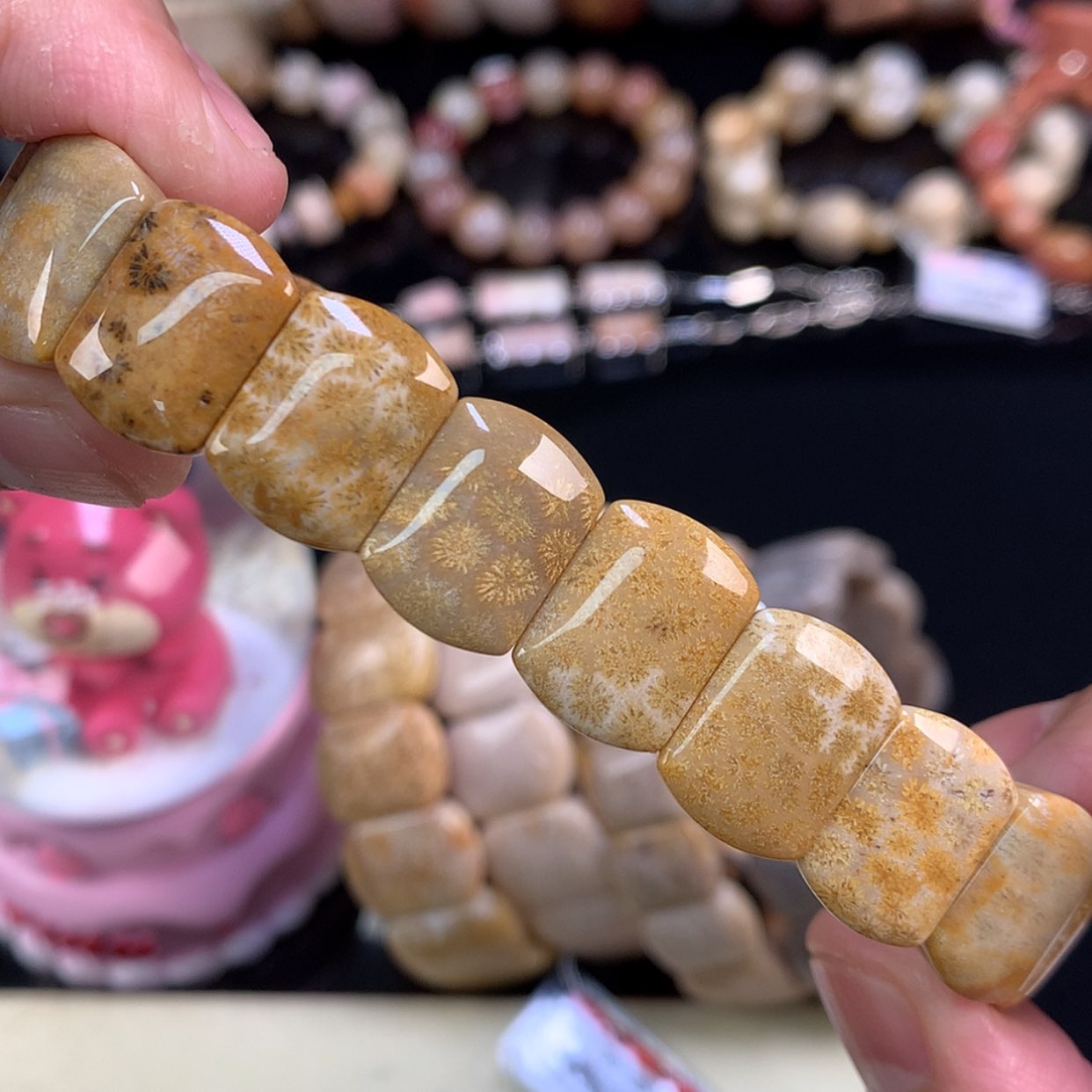 【闪购商品】颈饰未镶嵌硅化珊瑚（珊瑚玉）9号金皮枫叶