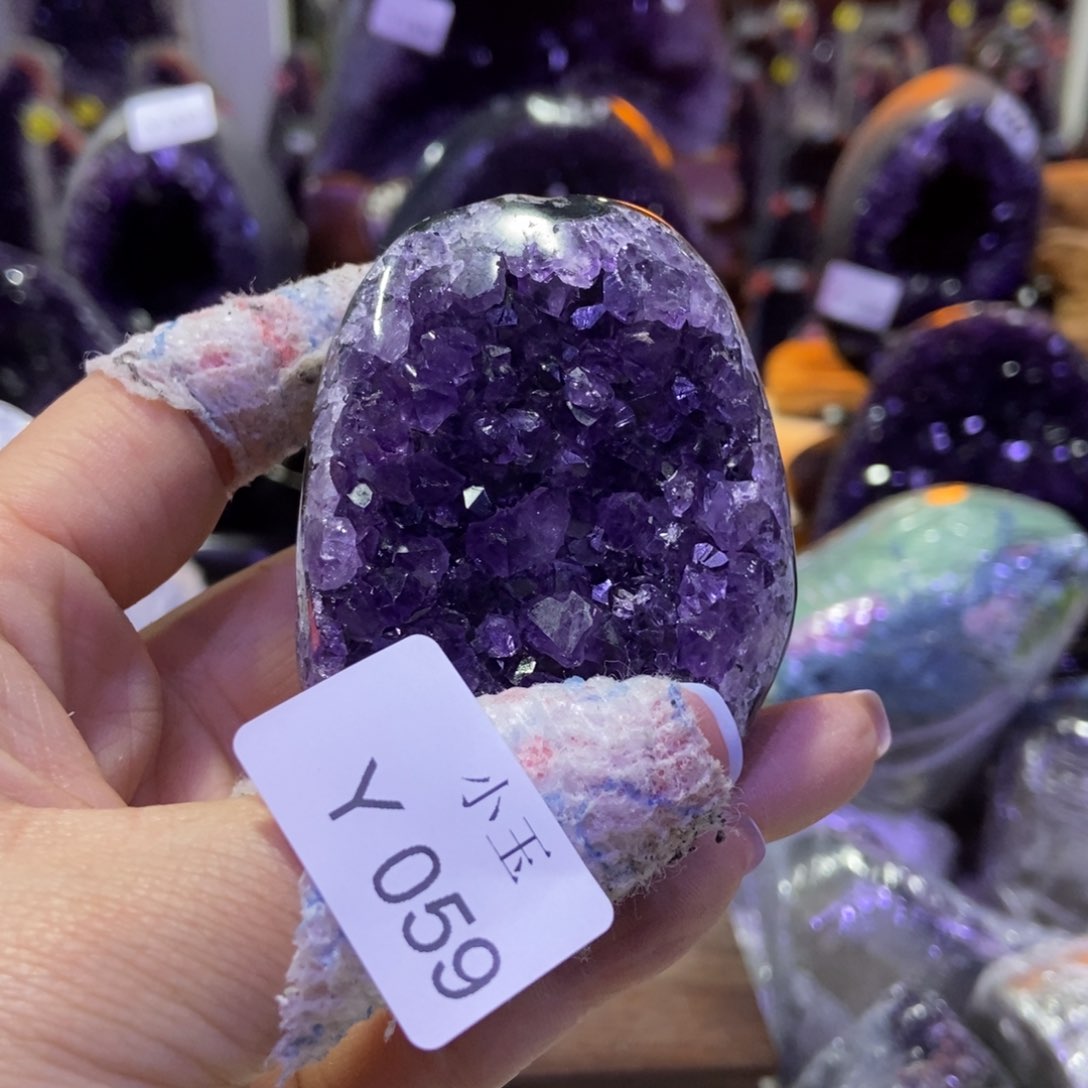 水晶摆件未镶嵌摆件