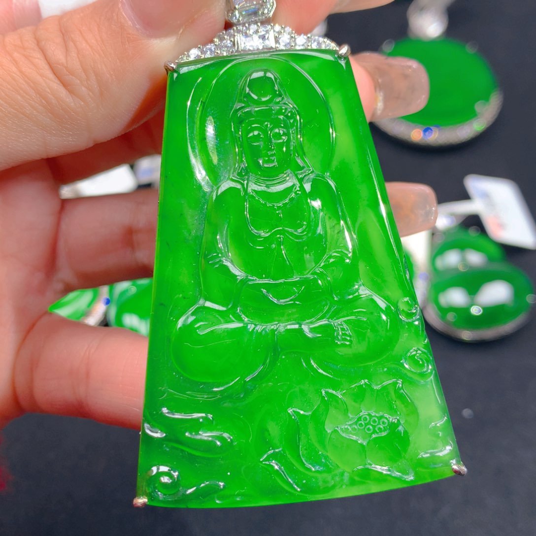 翡翠颈饰银S925镶嵌111111111