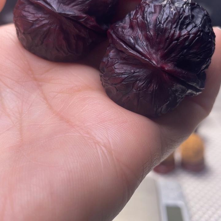 文玩核桃把件42牡丹绣球
