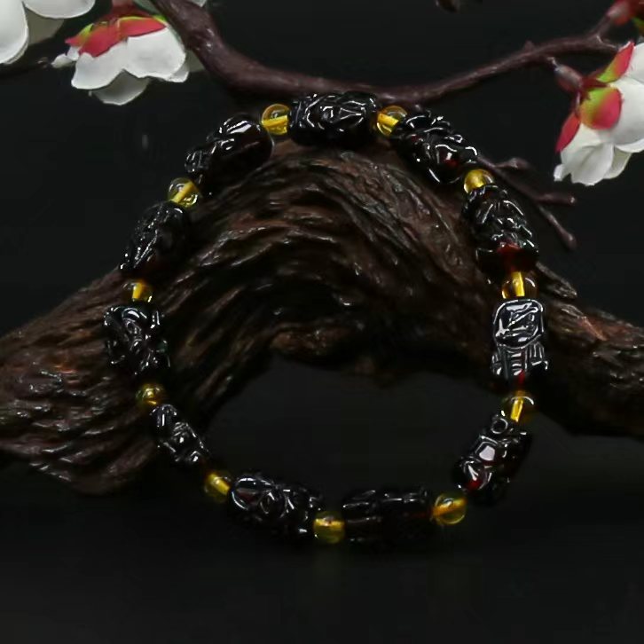 GZP3950琥珀饰品（礼盒+证书）