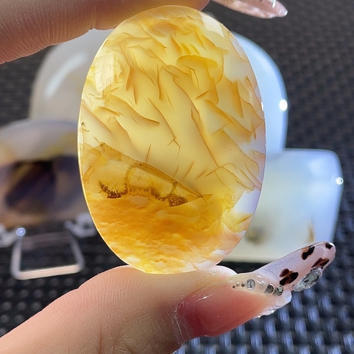 枫***玛瑙/玉髓未镶嵌颈饰